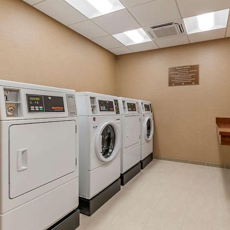 Comfort Suites Camp Hill-Harrisburg West Eksteriør bilde