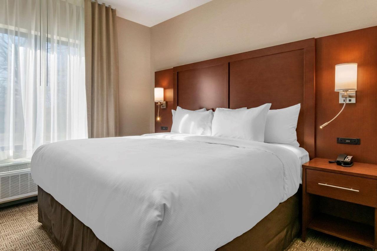 Comfort Suites Camp Hill-Harrisburg West Eksteriør bilde