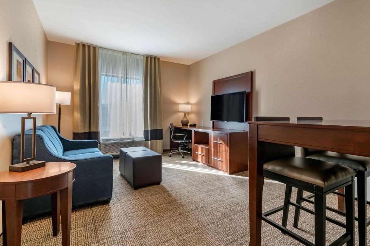 Comfort Suites Camp Hill-Harrisburg West Eksteriør bilde