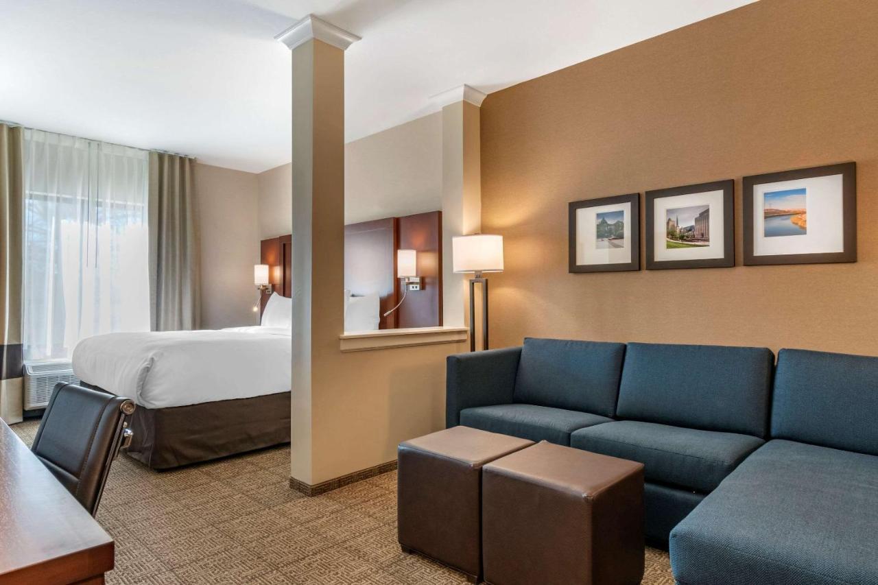 Comfort Suites Camp Hill-Harrisburg West Eksteriør bilde