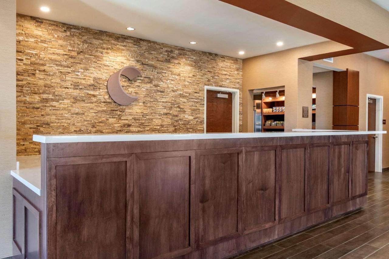 Comfort Suites Camp Hill-Harrisburg West Eksteriør bilde